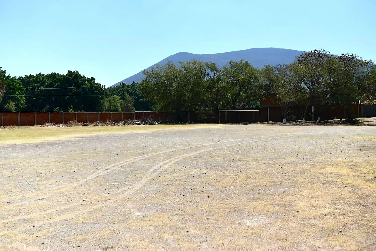 arranca la obra construccion de cancha de usos multiples en tlaltizapan 12 2024 02 20