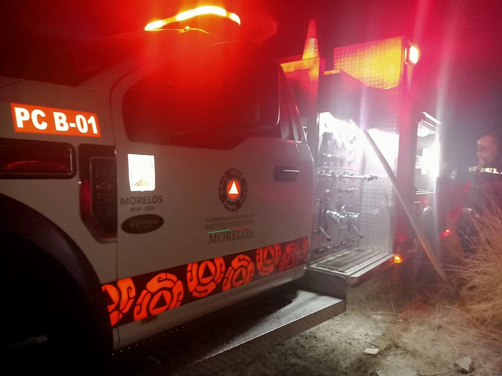 atienden autoridades de temixco incendios en varios puntos del municipio 1 2024 03 26