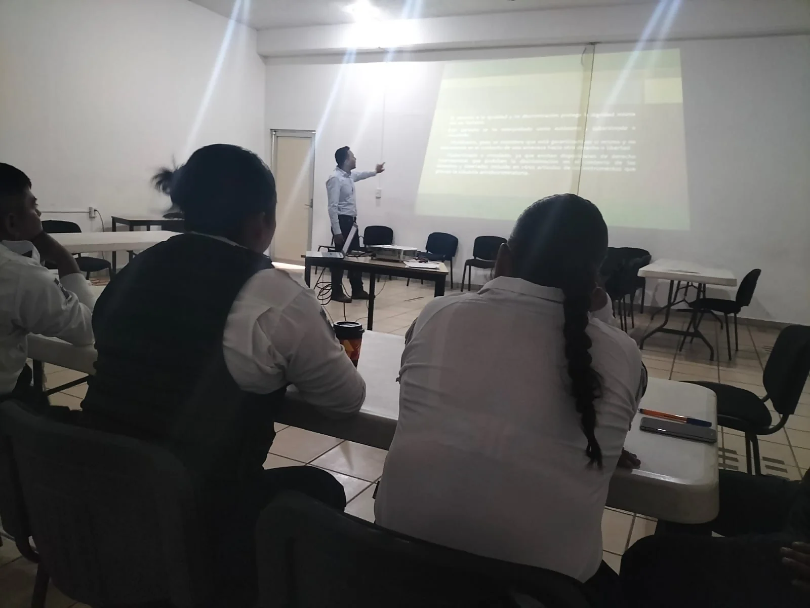 imparten ponencia sobre protocolo de actuacion de las y los elementos policiacos en temixco para atencion a la diversidad sexual 1 2024 04 03